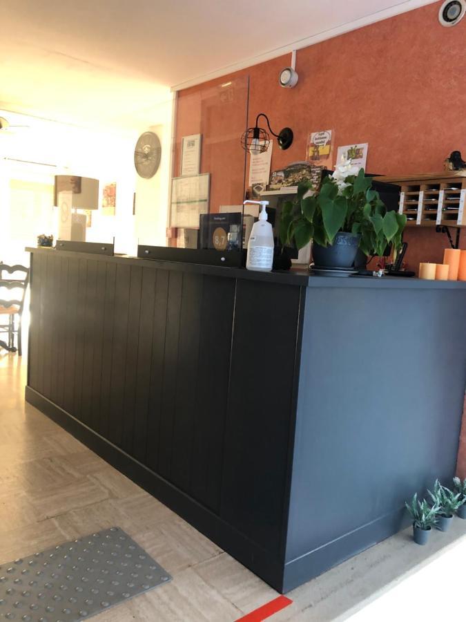 Hotel Le Relais Fleurance Екстер'єр фото