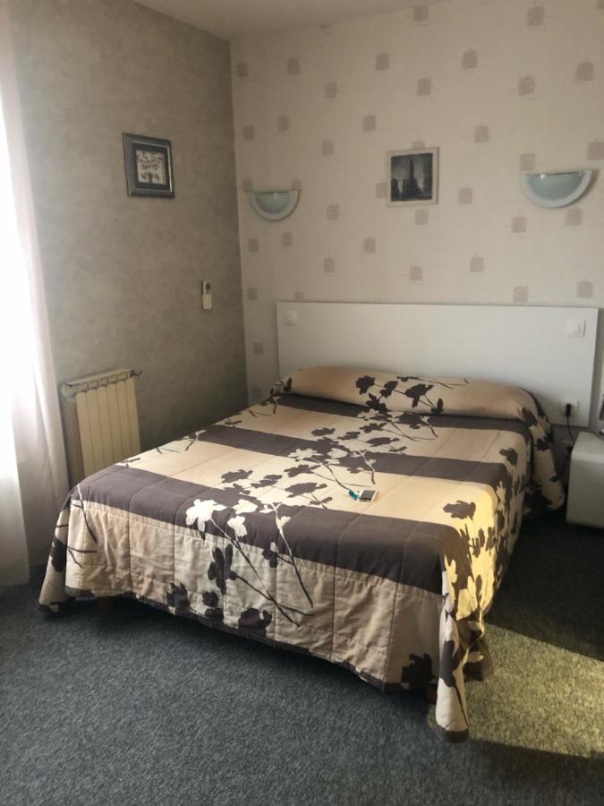 Hotel Le Relais Fleurance Екстер'єр фото